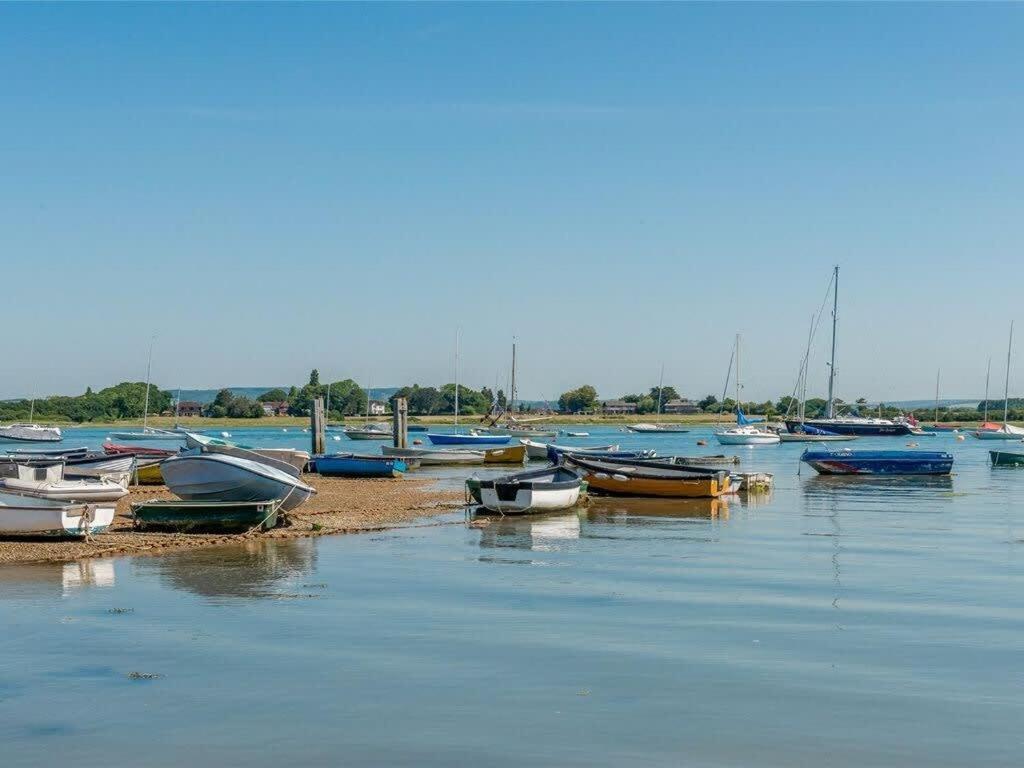 Seaside Detached 4Bd Home Nr Shops Parking Garden West Wittering Exteriör bild