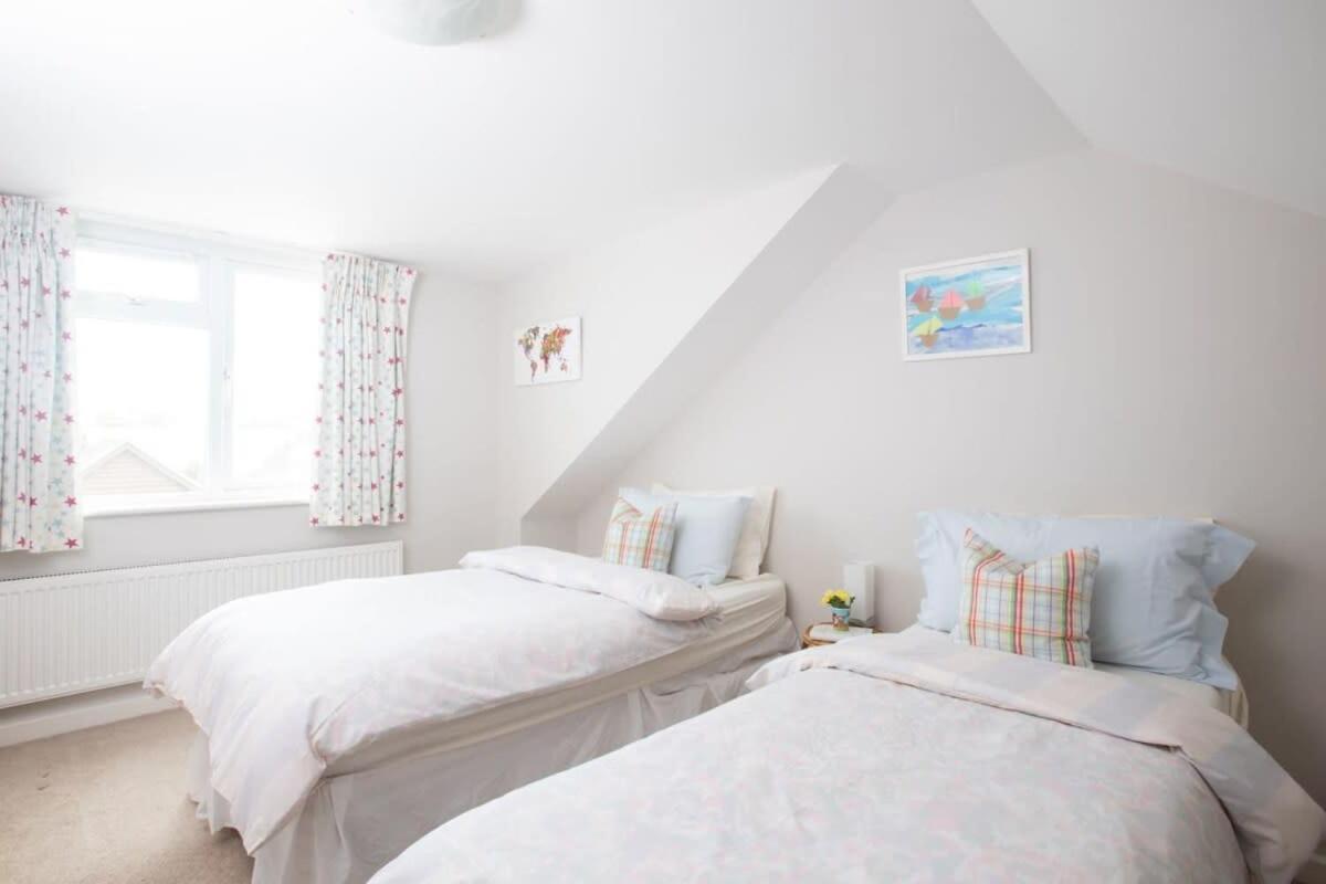 Seaside Detached 4Bd Home Nr Shops Parking Garden West Wittering Exteriör bild