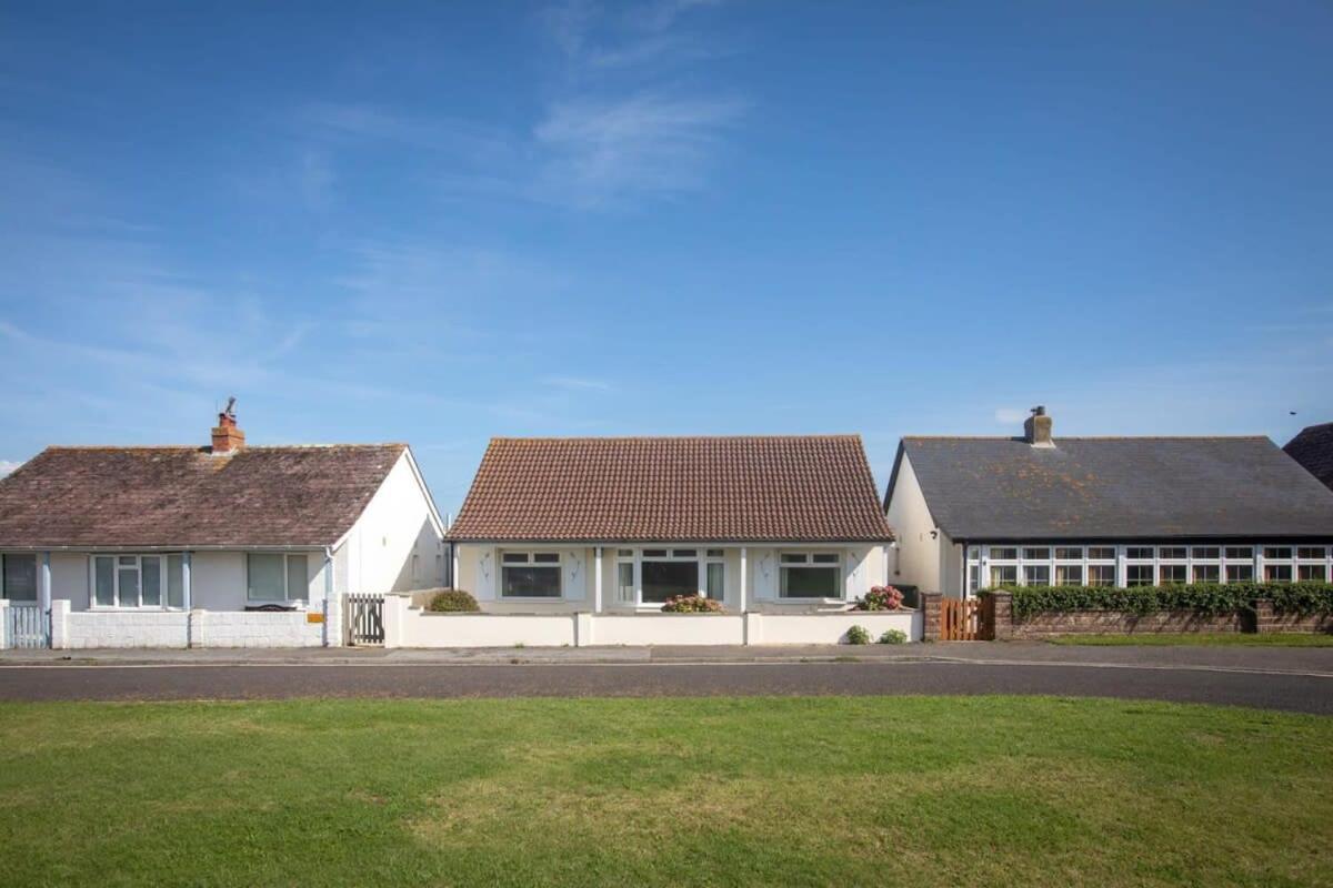 Seaside Detached 4Bd Home Nr Shops Parking Garden West Wittering Exteriör bild