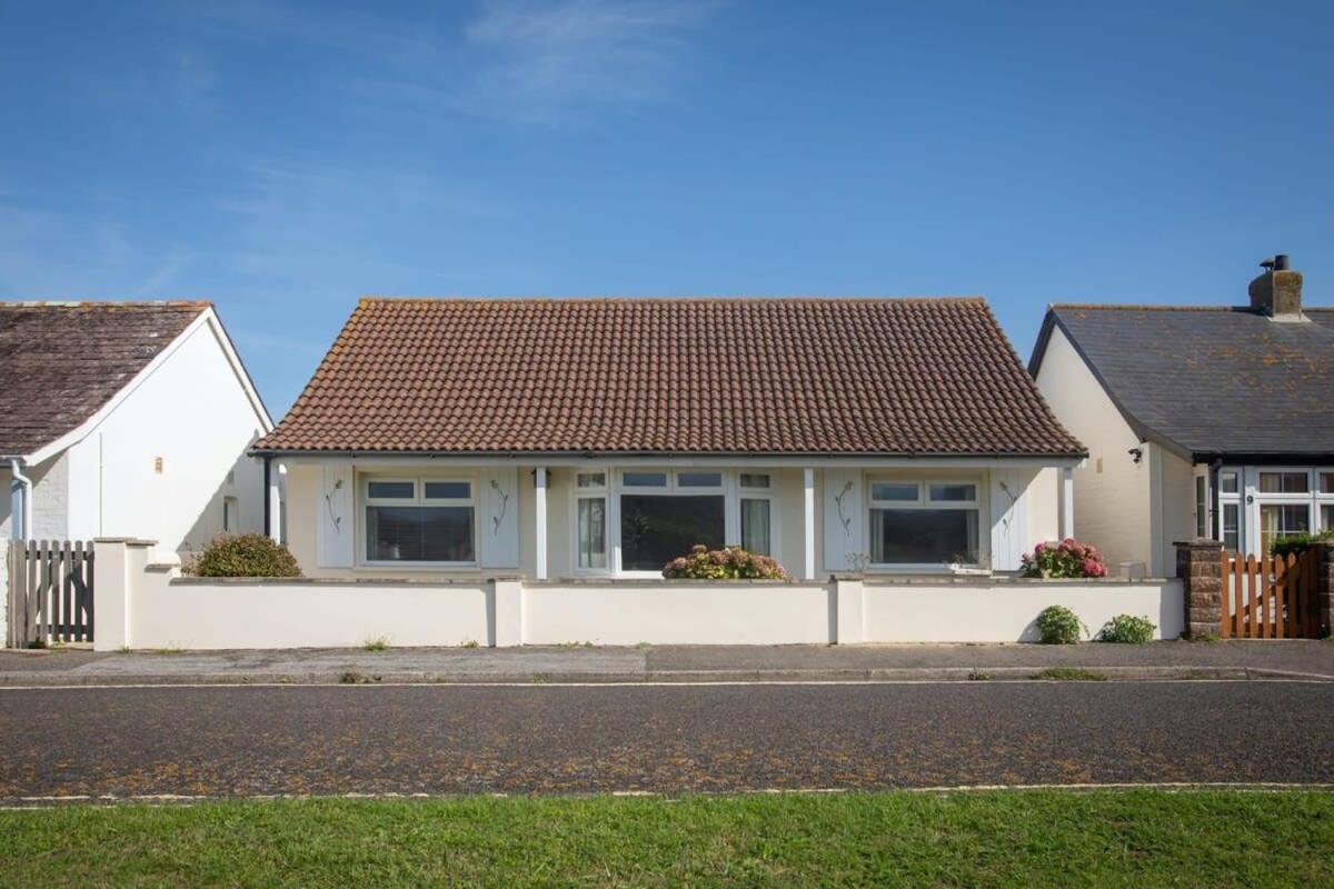 Seaside Detached 4Bd Home Nr Shops Parking Garden West Wittering Exteriör bild