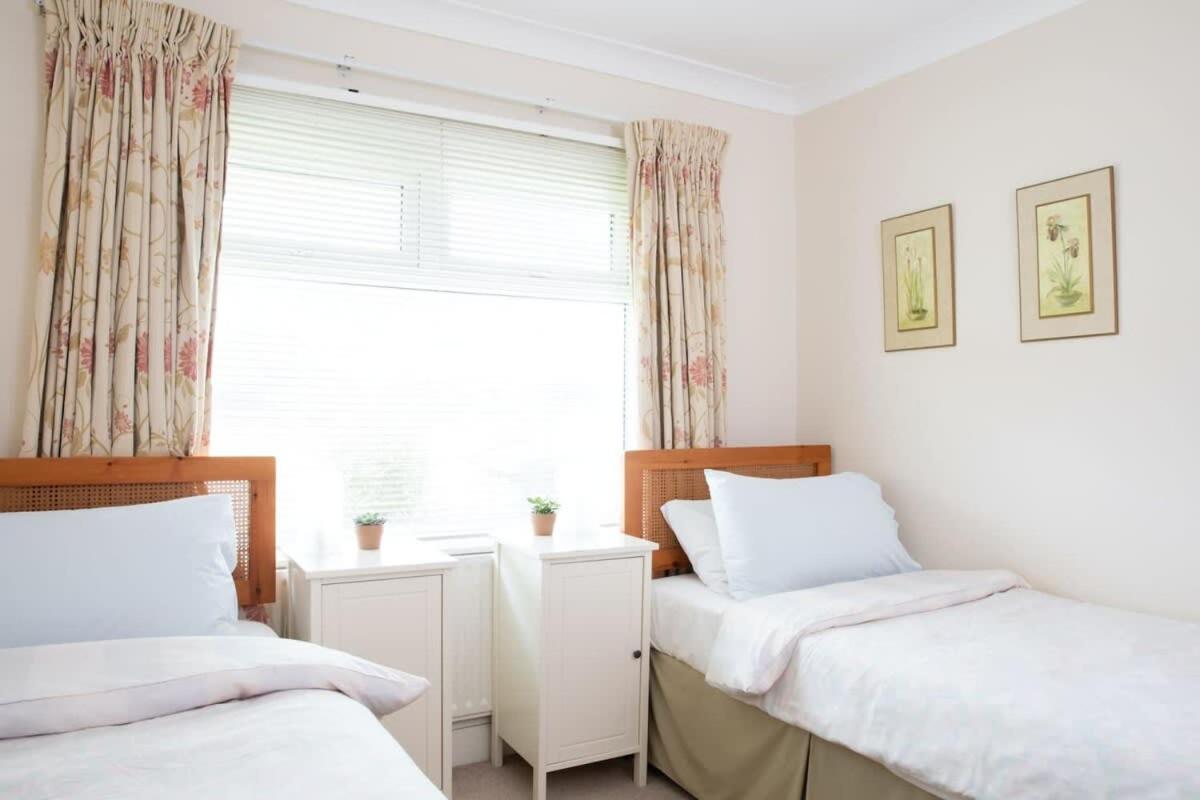 Seaside Detached 4Bd Home Nr Shops Parking Garden West Wittering Exteriör bild